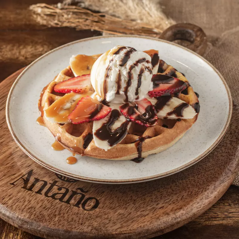 Waffle con helado