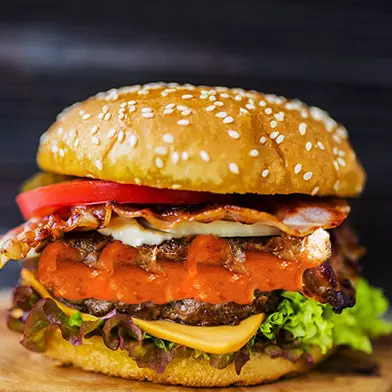 Picosita Burger (incluye papas)
