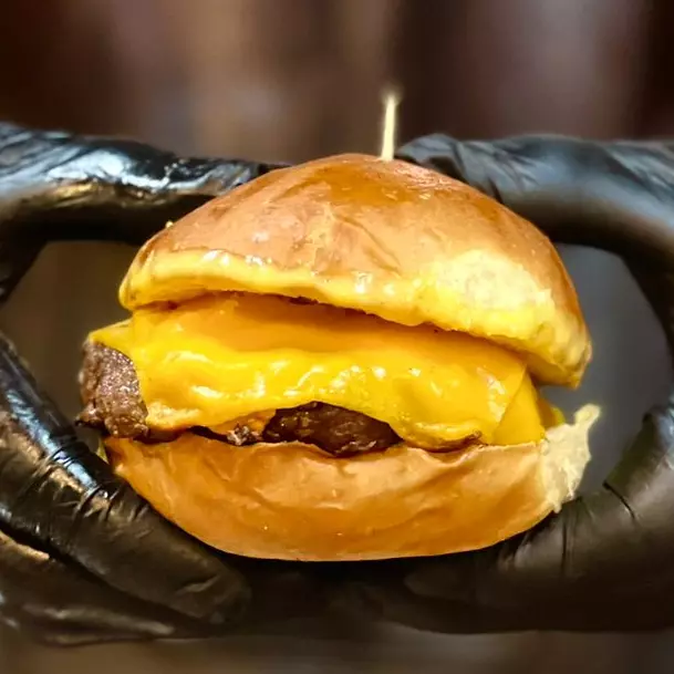 Hamburguesa Chino-Cheddar