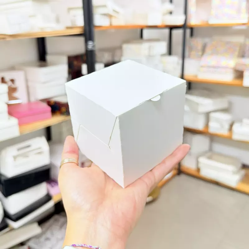 Caja Ferreira Up (9x9x9) Sin Acetato