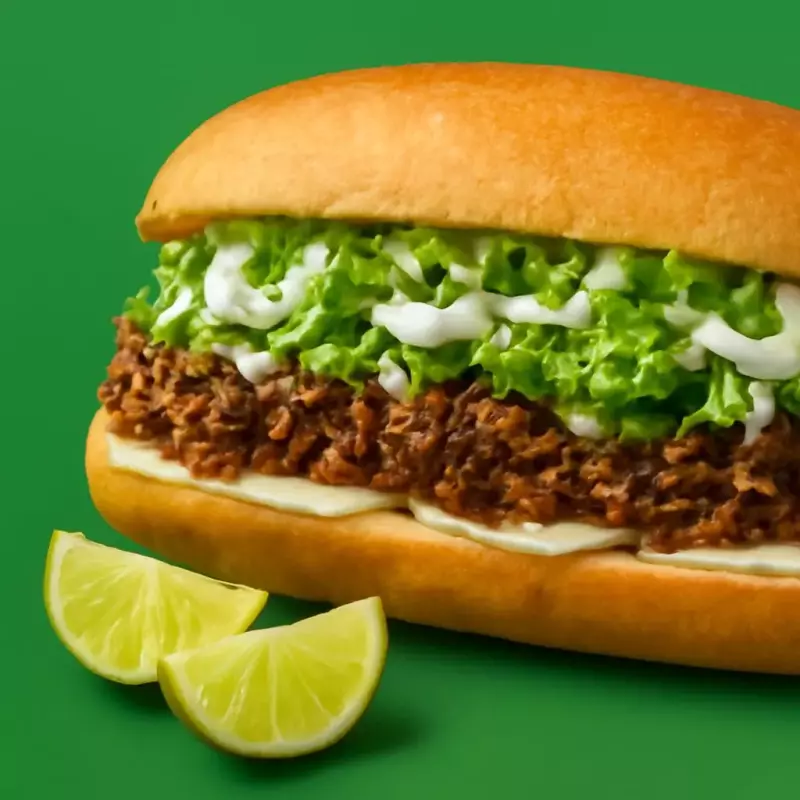 Torta de Birria de Res