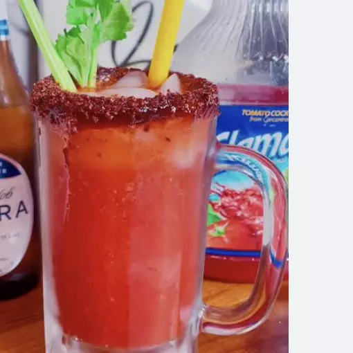 PA’ Curarla Clamato Preparado.