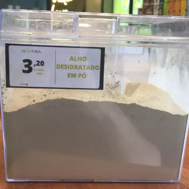 Alho desidratado em pó