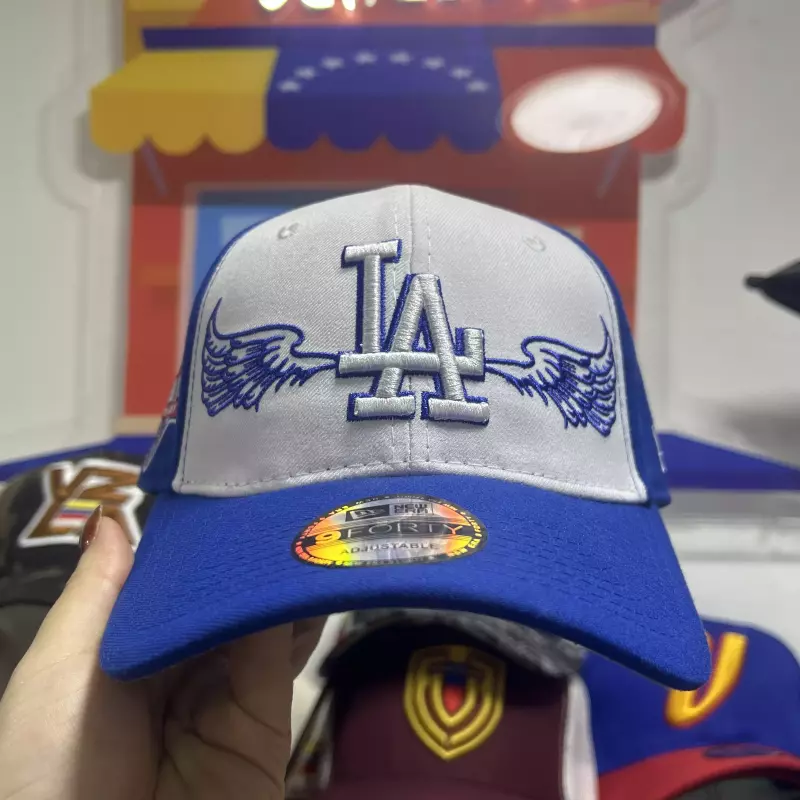 Gorra LA azul alas curva