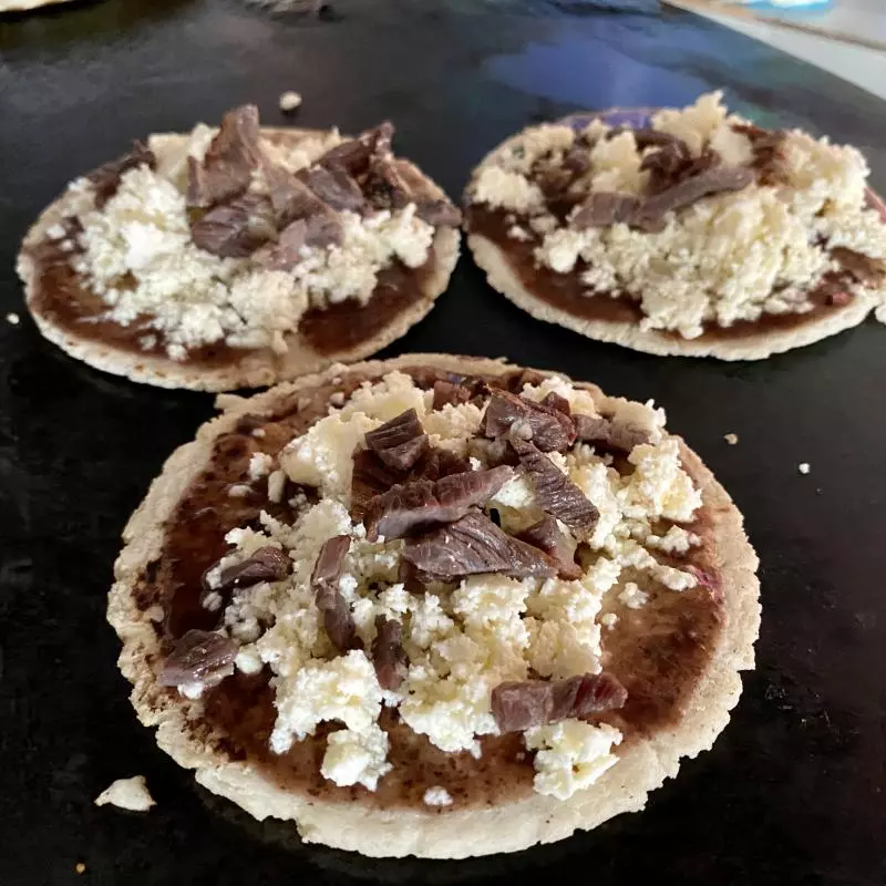 Sopes de tasajo.