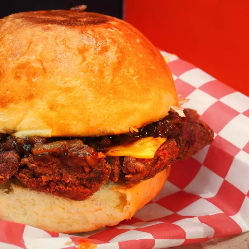 La Pechugona Burguer