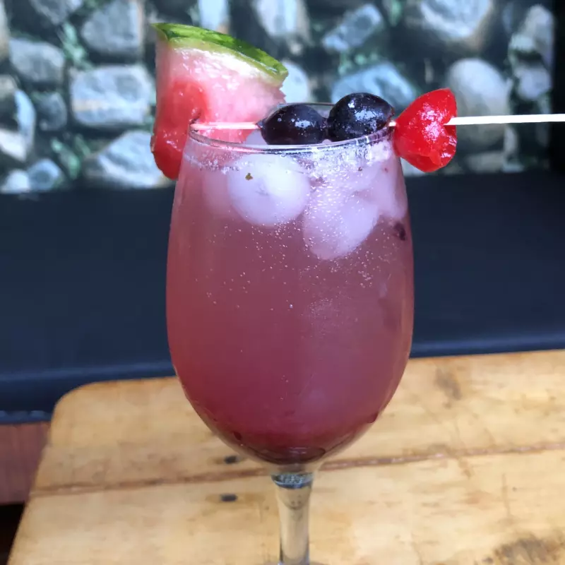 soda de frutos rojos