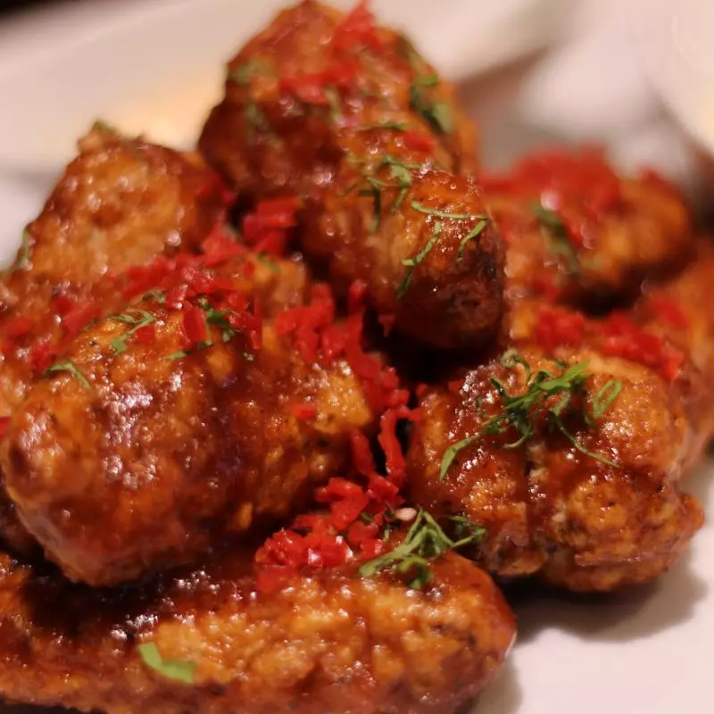 Combo Alitas Sweet Emotion + 2 Chilcarocks