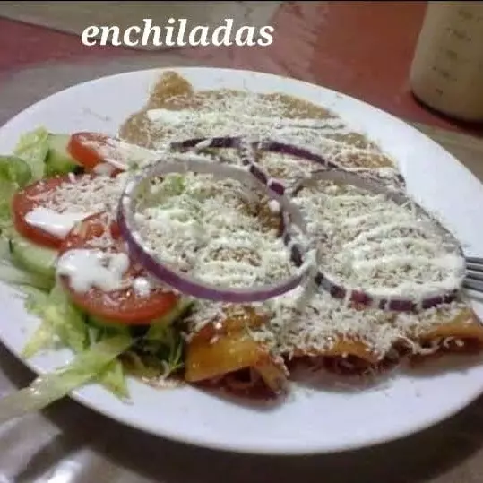 ENCHILADAS ROJAS