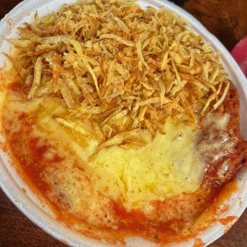 PARMEGIANA DE FRANGO