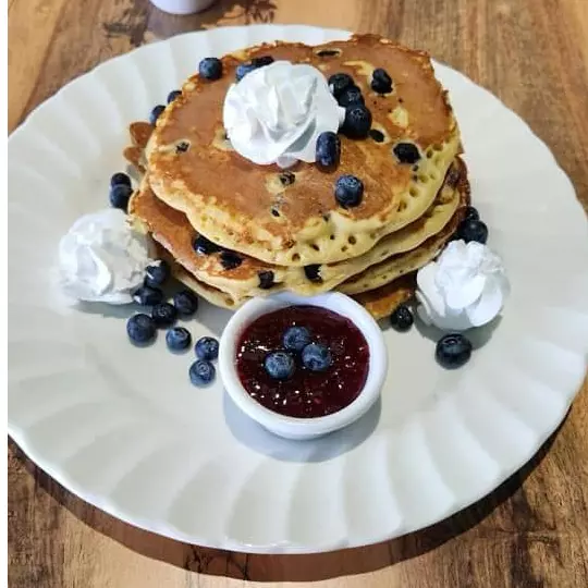 Hot cakes de avena y plátano