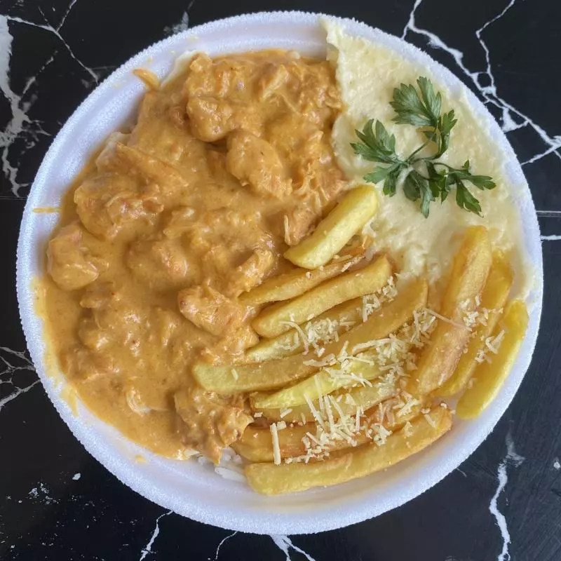 Strogonoff de frango