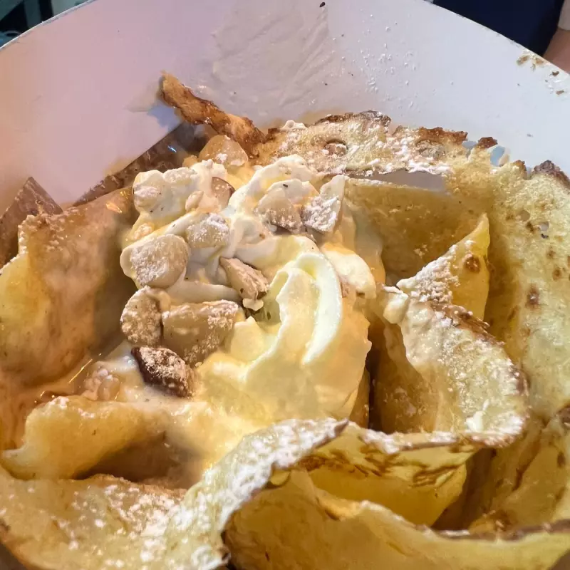 Crepe arequipe queso
