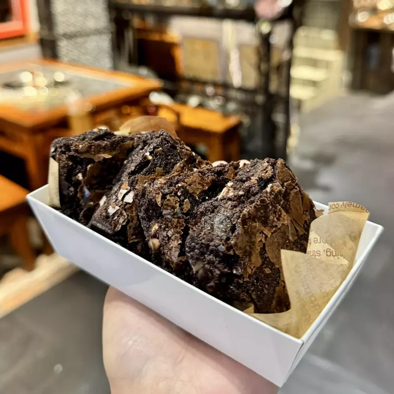 BROWNIE 布朗尼