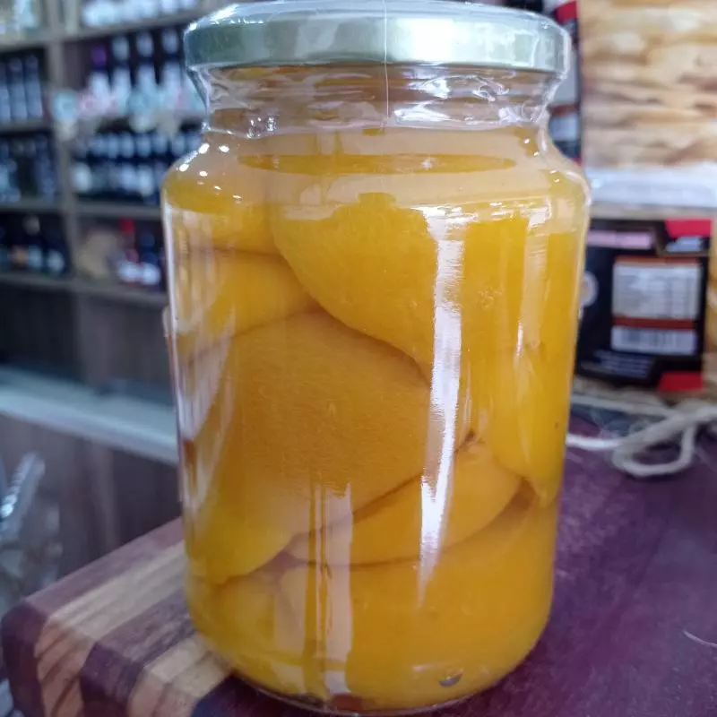 Pêssego em calda 🍑