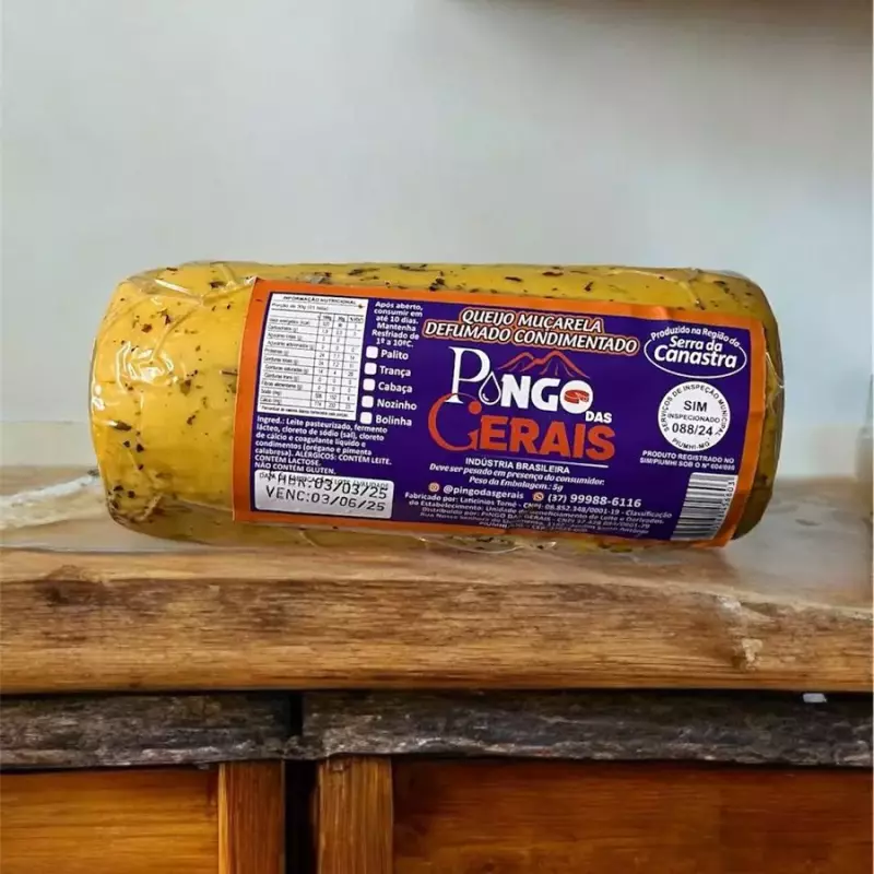 Queijo provolone defumado temperado