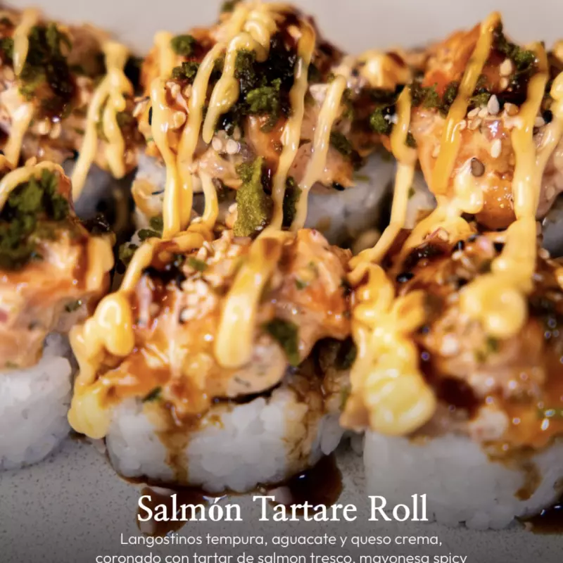 SALMON TARTARE ROLL