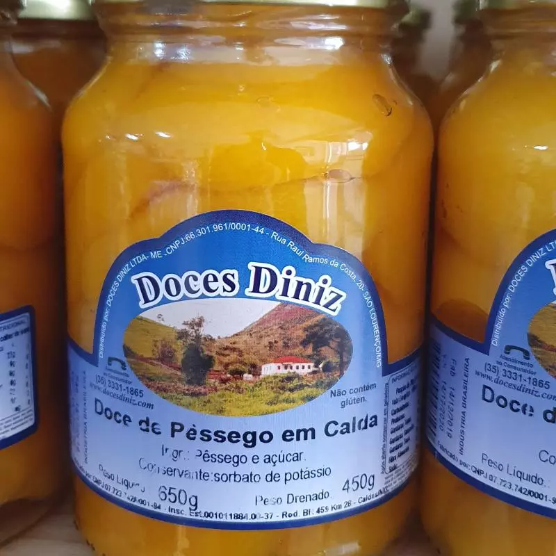 Pêssego em Calda