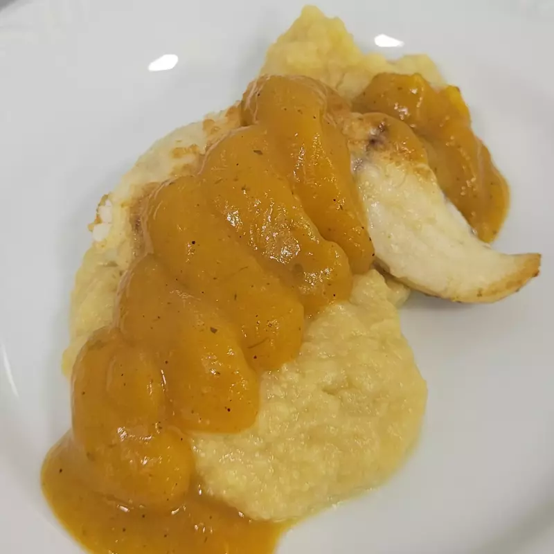 Grão de bico com tilápia