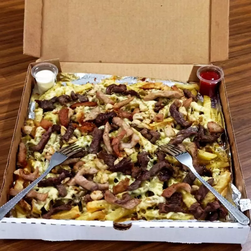 Papizza carnívora (carnes y embutidos)