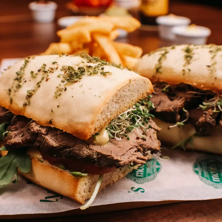 Roast Beef Sándwich