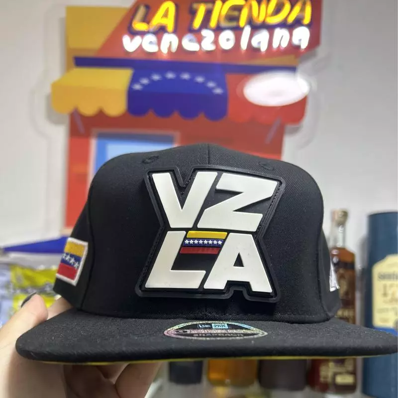 Gorra VZLA plana negra