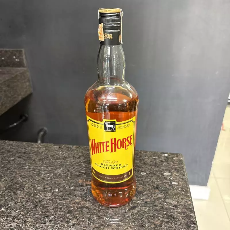 White Horse 1L