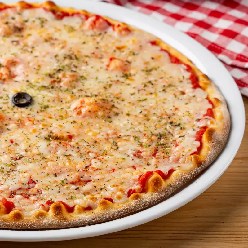 Pizza Média Zucarita
