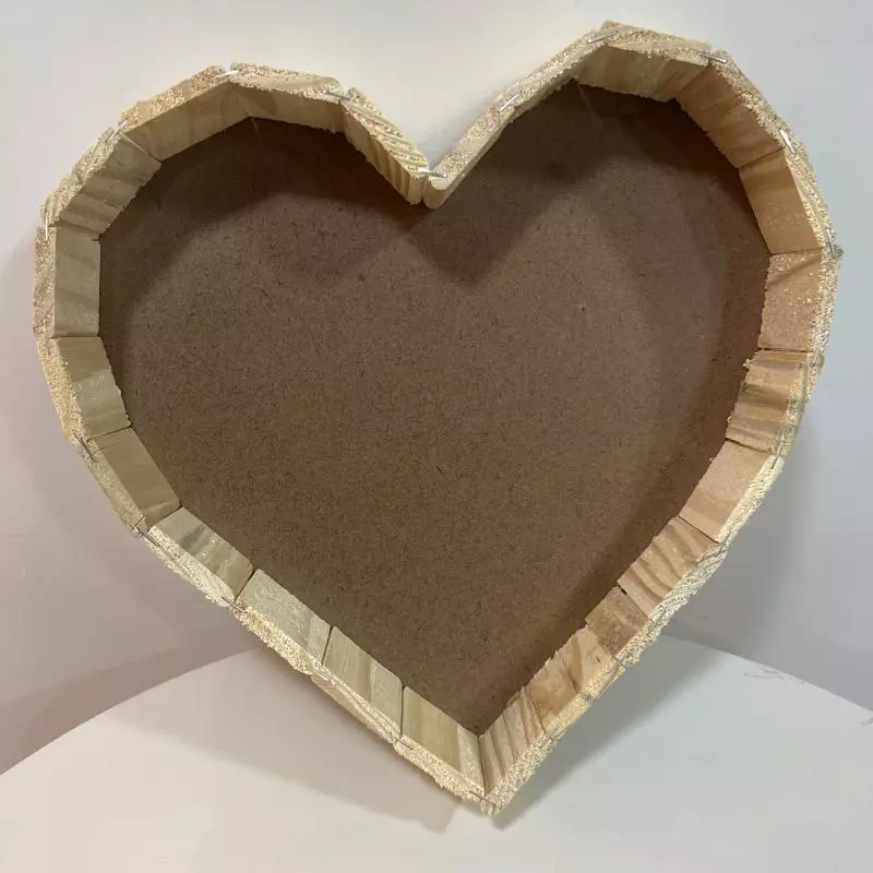 Coração Madeira G COD: 6104