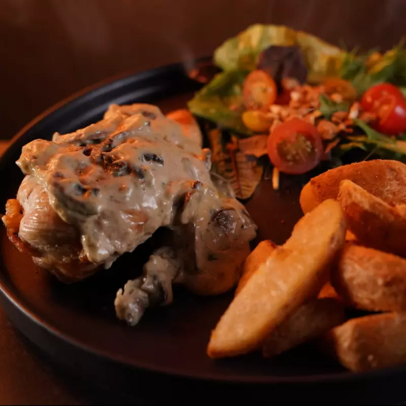 Pechuga en salsa de champiñones