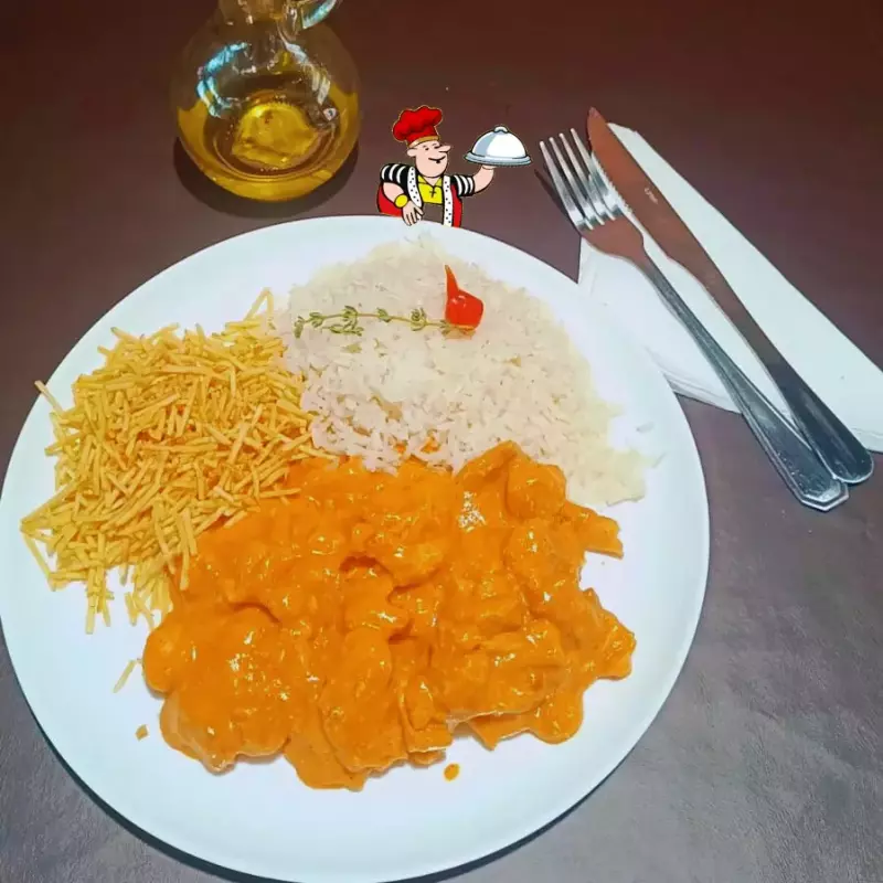 Estrogonofe de Frango