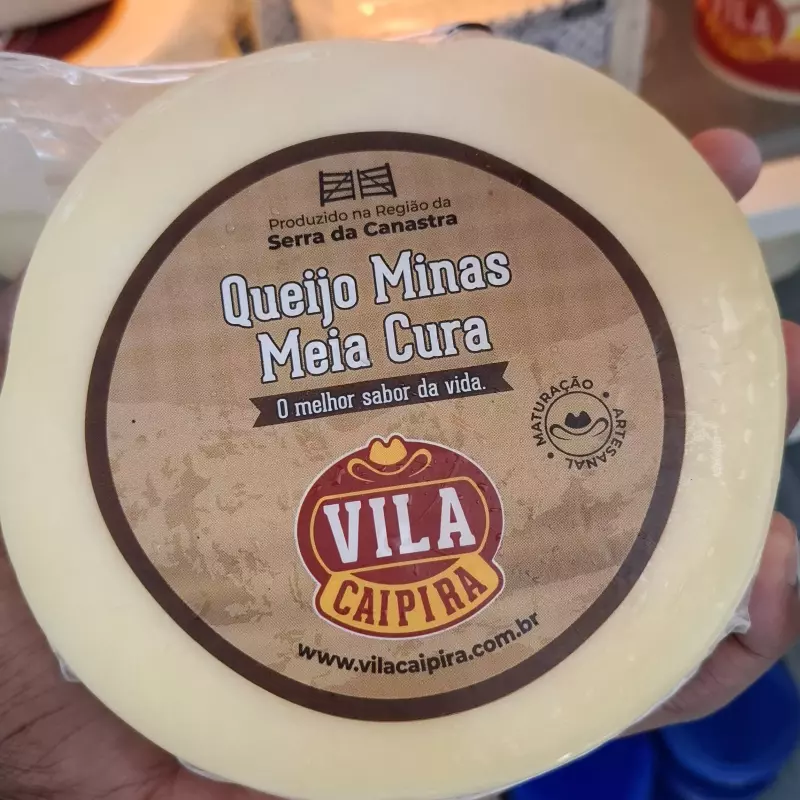 QUEIJO MINAS MEIA CURA 700G