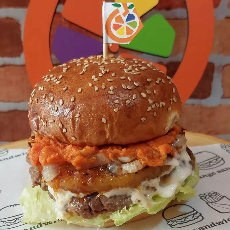 Orange Burger Hawaiana