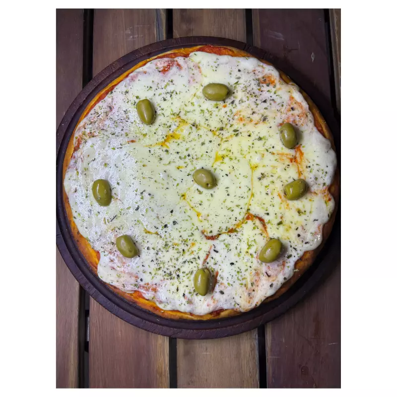 Pizza Muzzarella