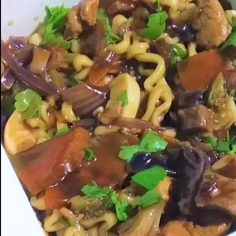 Yakisoba camarão