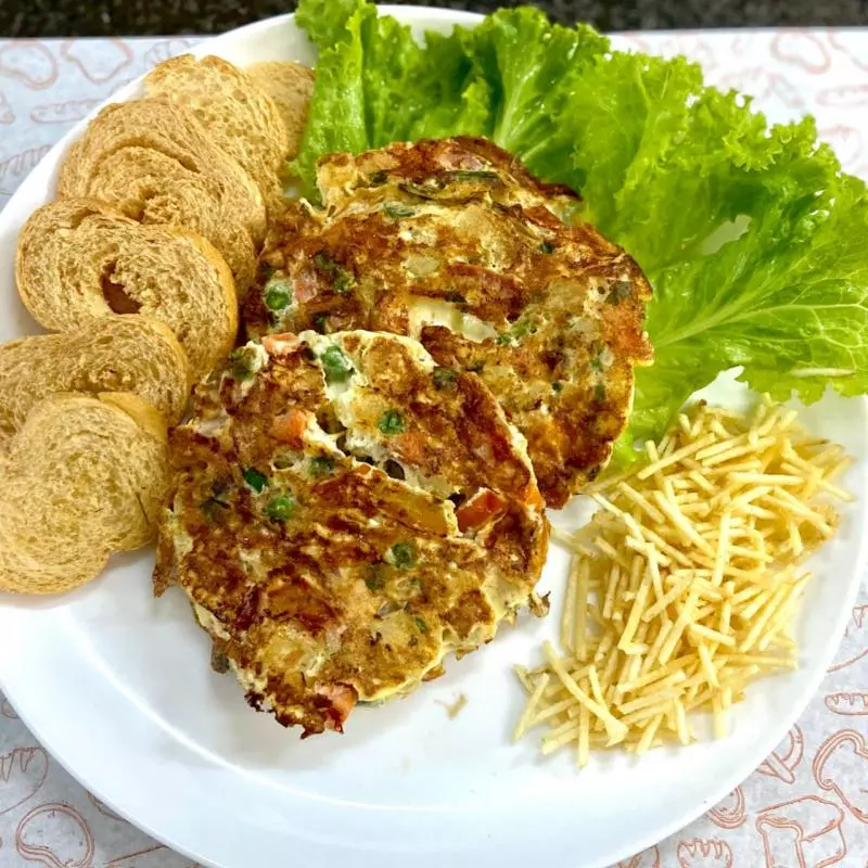 Omelete de clara com atum