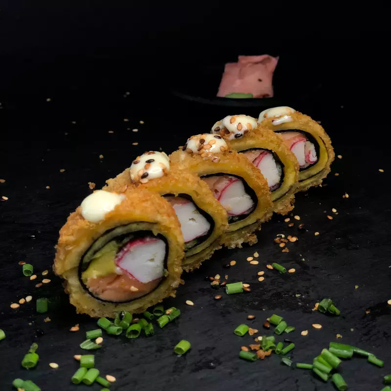 TROPICAL ROLL