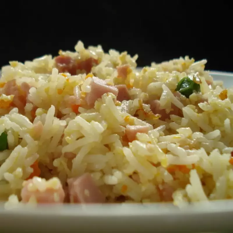 Arroz Frito con 3 Delicias