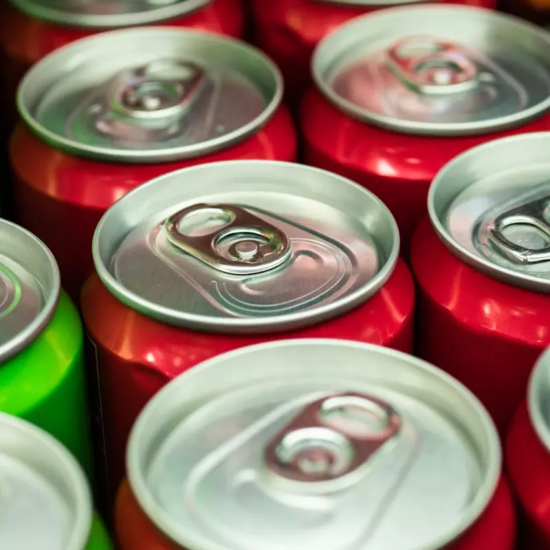 Refrigerantes em lata