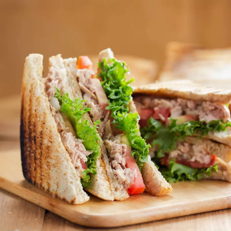 Club Sándwich de Atun