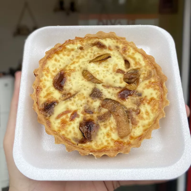 Quiche cebola caramelizada