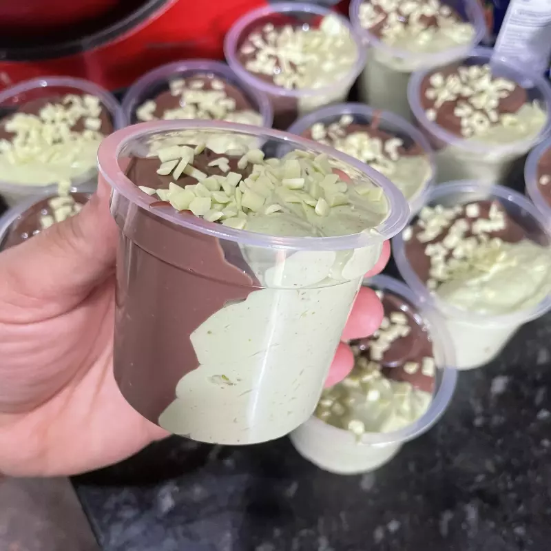 Abre stress brigadeiro c pistache