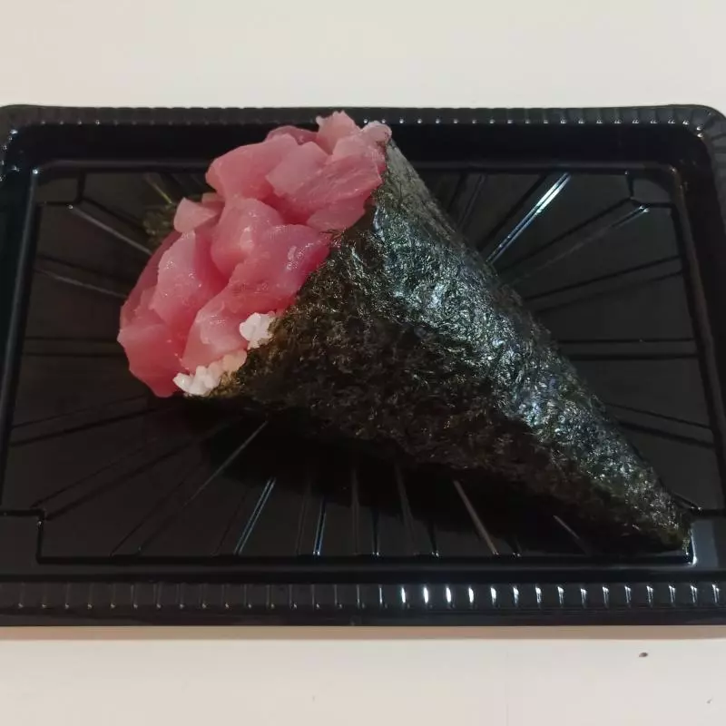 Temaki atum