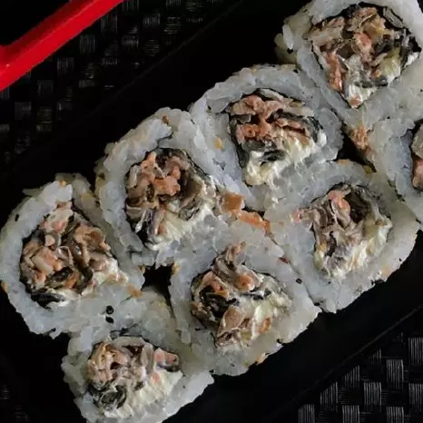 4 Peças de Uramaki Neon