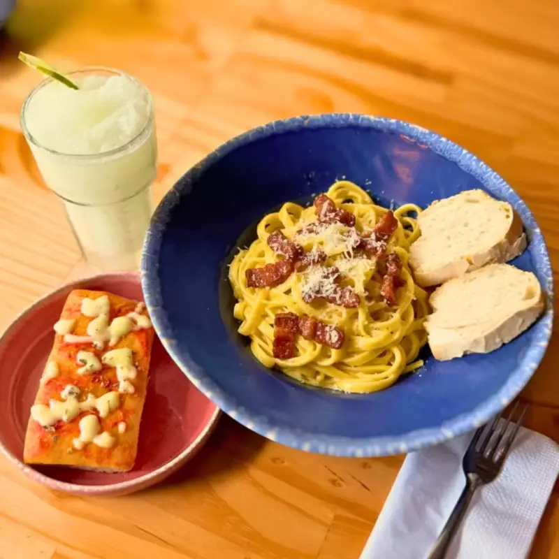 Combo tallarines alla carbonara