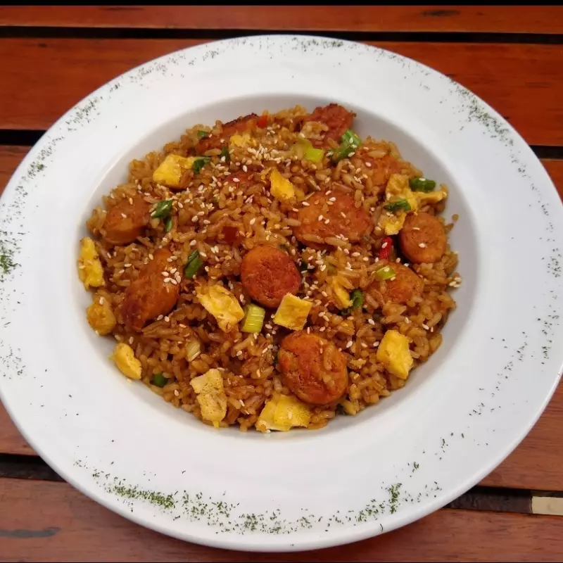 Arroz chaufa de Chorizo Antioqueño