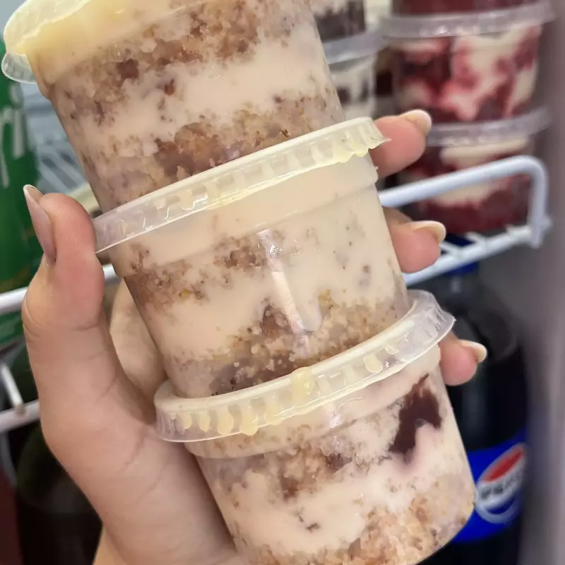 Ninho e geleia de morango. 140ml