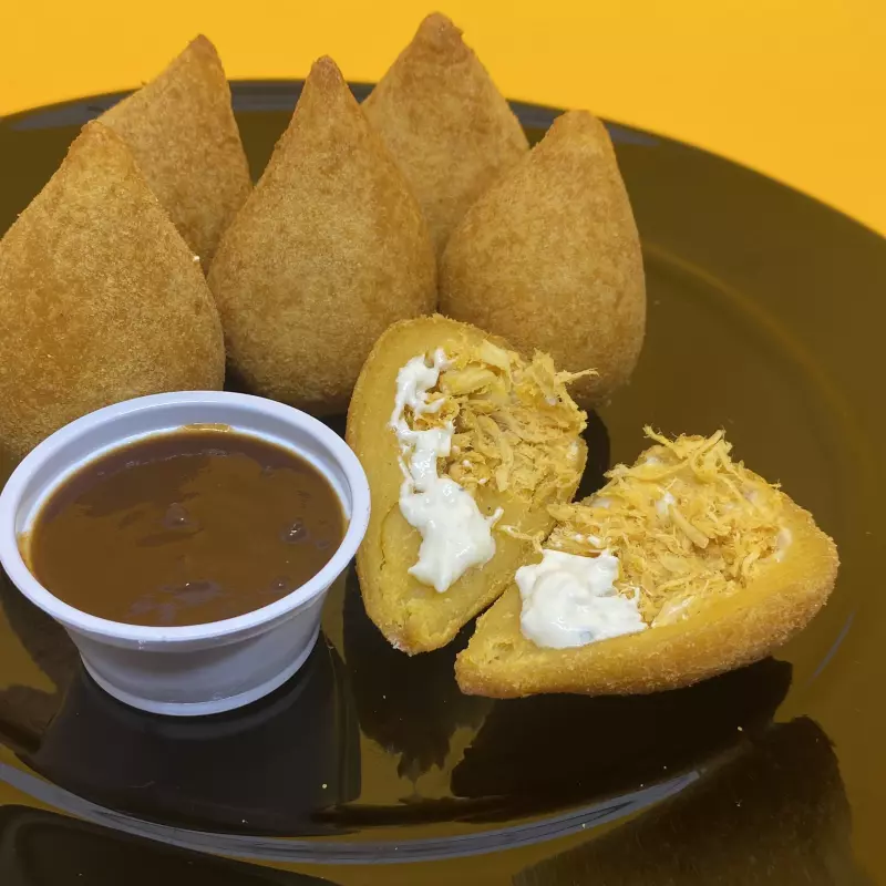 Coxinhas de Frango c/ Requeijão