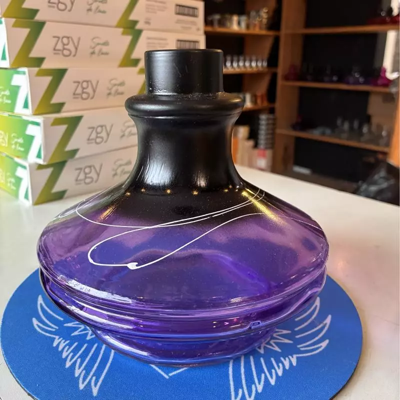 VASO ALADIN ROXO COM BICO PRETO