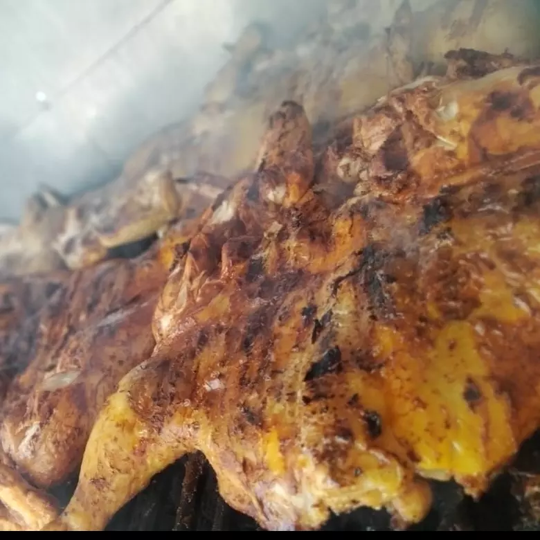 adobado (pollo asado al carbon)